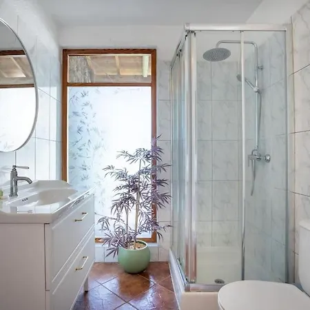 בית נופש Casa Vacacional El Palco 51 *